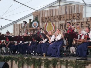 Bezirksmusikfest in Längenfeld